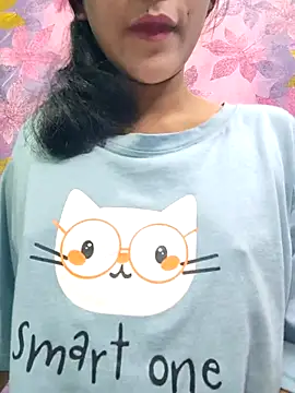 Snapshot of MariaEva69 chatting on 11.05.25 MariaEva69 online show from 11.05.25