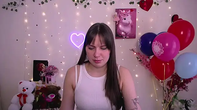 Amanda Bright  online show from 03.25.26