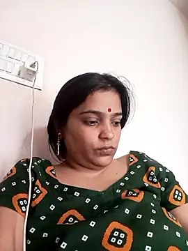 Snapshot of Trisha_71 chatting on 10.22.25 Trisha 71 online show from 10.22.25