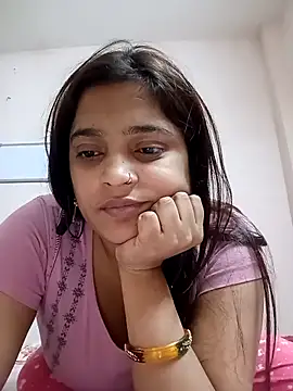 Snapshot of Trisha_71 chatting on 11.08.25 Trisha 71 online show from 11.08.25