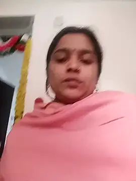 Snapshot of Trisha_71 chatting on 12.03.25 Trisha 71 online show from 12.03.25