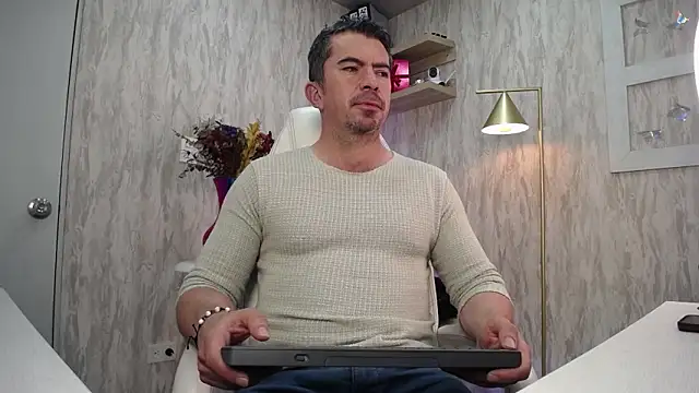 JuanKFit 45 online show from 02.25.26