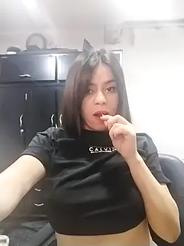 KATA BLONDE online show from 03.29.26