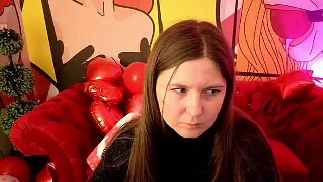 Snapshot of CraveeDoll chatting on 02.11.26 CraveeDoll online show from 02.11.26