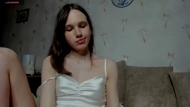 Snapshot of Annatomnaya chatting on 11.02.25 Annatomnaya online show from 11.02.25