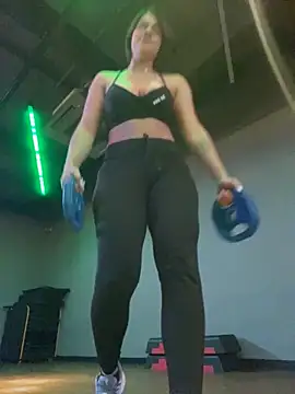 BellaLeclair online show from 12.05.25