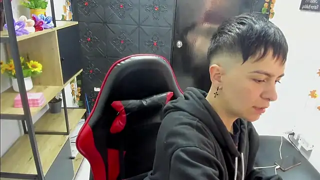 Snapshot of _Hannah_Hot chatting on 03.03.26 Hannah Hot online show from 03.03.26