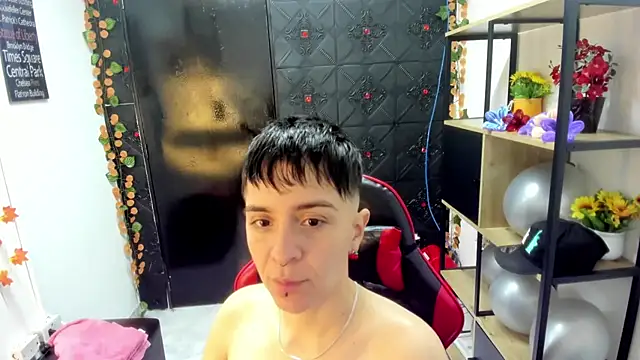 Snapshot of _Hannah_Hot chatting on 03.20.26 Hannah Hot online show from 03.20.26