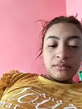 Snapshot of shanell_saenz chatting on 11.13.25 shanell saenz online show from 11.13.25