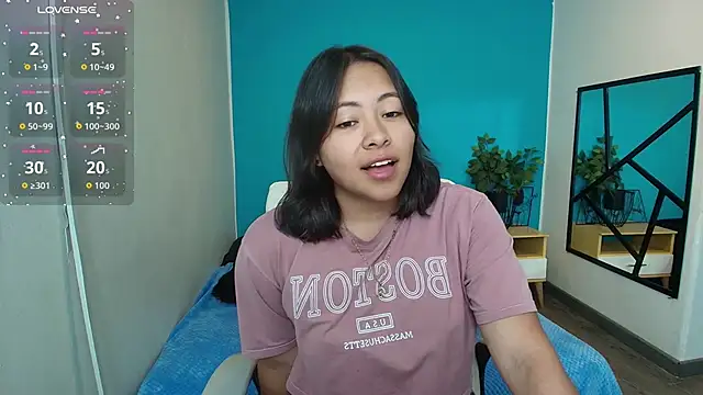 Louisa  clare online show from 12.04.25