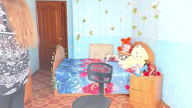 Audrey Aura online show from 09.22.25