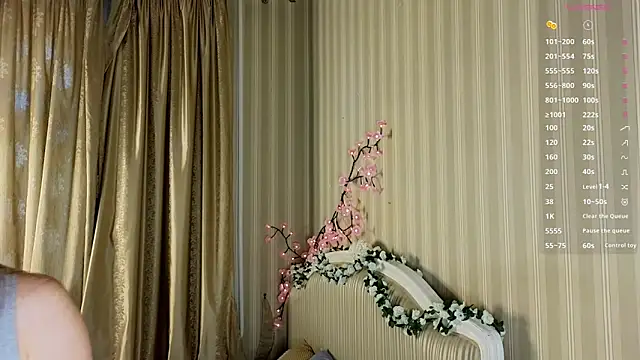 Juuulia  online show from 03.16.26