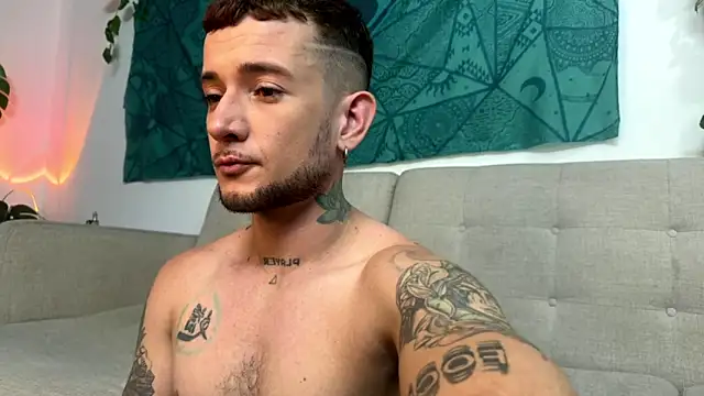 Neythancooper online show from 11.14.25