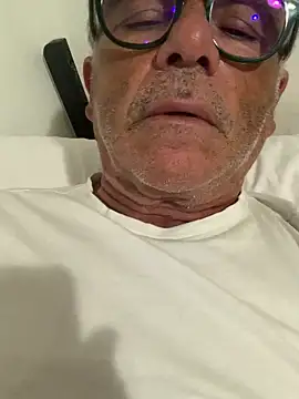 Snapshot of MARCO_NI chatting on 09.19.25 MARCO NI online show from 09.19.25