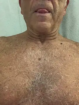 Snapshot of MARCO_NI chatting on 09.30.25 MARCO NI online show from 09.30.25