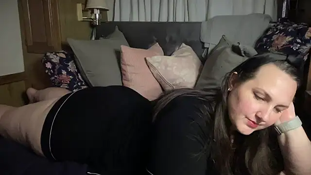 Just Trudy online show from 12.04.25