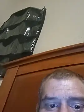 Snapshot of Bigdickcraig11 chatting on 11.19.25 Bigdickcraig11 online show from 11.19.25