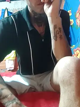 Snapshot of Tattoboy19cm chatting on 11.01.25 Tattoboy19cm online show from 11.01.25