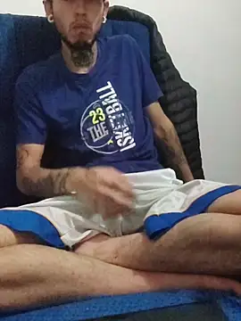 Snapshot of Tattoboy19cm chatting on 11.30.25 Tattoboy19cm online show from 11.30.25