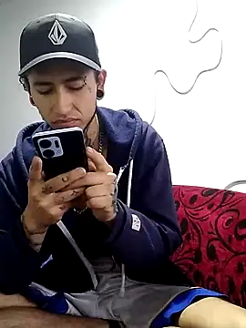 Snapshot of Tattoboy19cm chatting on 02.15.26 Tattoboy19cm online show from 02.15.26