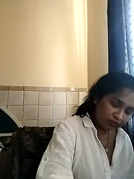 Snapshot of cute_indianxo chatting on 06.25.26 cute indianxo online show from 06.25.26