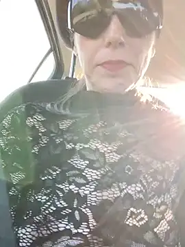 Snapshot of Nina-Holly chatting on 02.27.26 Nina-Holly online show from 02.27.26