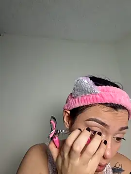 Snapshot of AmaiaSalvatore chatting on 09.20.25 AmaiaSalvatore online show from 09.20.25