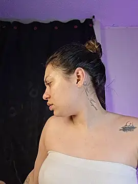 AmaiaSalvatore online show from 02.21.26