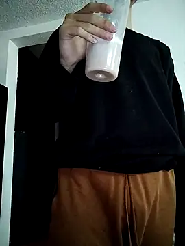 Snapshot of Loveshady981 chatting on 11.25.25 Loveshady981 online show from 11.25.25