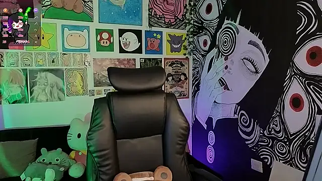 Snapshot of Yuhwan_ chatting on 11.14.25 Yuhwan online show from 11.14.25