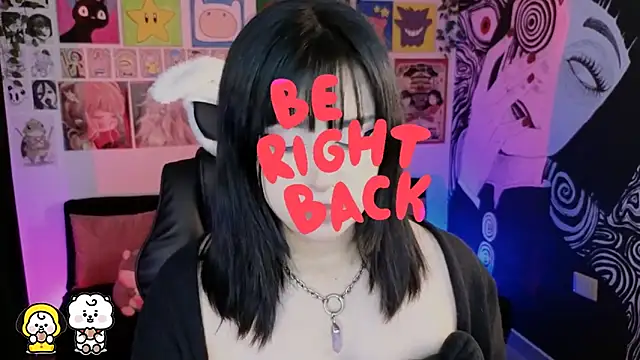 Snapshot of Yuhwan_ chatting on 12.13.25 Yuhwan online show from 12.13.25