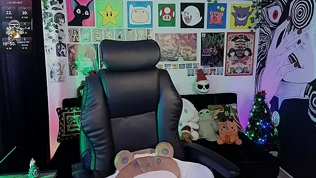 Yuhwan  online show from 12.22.25