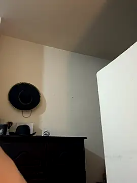 santiago cutex online show from 10.24.25