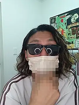 specialz0831 online show from 10.24.25