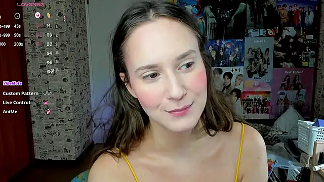 LucyRose3 online show from 10.30.25