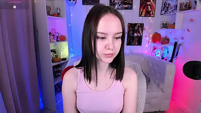 MarySparkle online show from 10.26.25