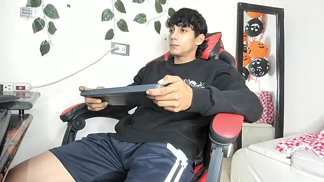 axel rousse2 online show from 11.05.25