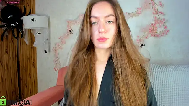 Snapshot of Agnes_Wells chatting on 10.30.25 Agnes Wells online show from 10.30.25