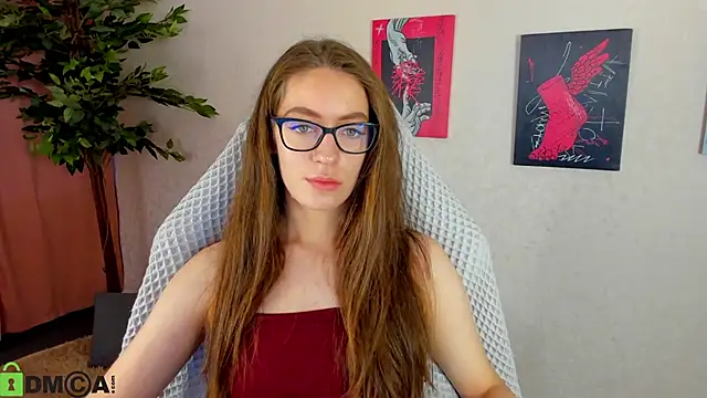 Snapshot of Agnes_Wells chatting on 12.03.25 Agnes Wells online show from 12.03.25