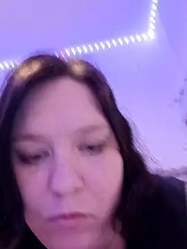 Feuchtekitty92xh online show from 11.21.25