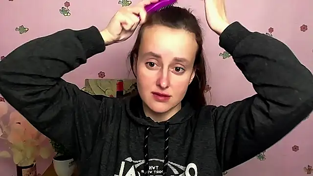 FeelMe   online show from 10.15.25