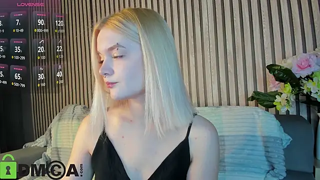 Carrie Foster online show from 10.03.25