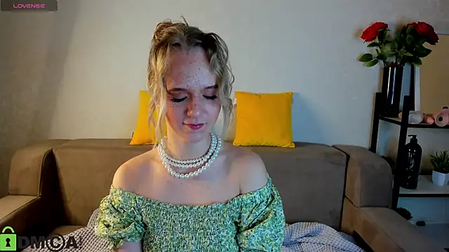 Casey Sweeet online show from 10.06.25