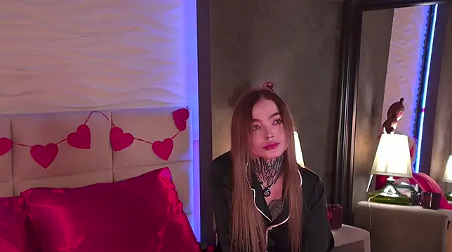 AriWild online show from 02.14.26