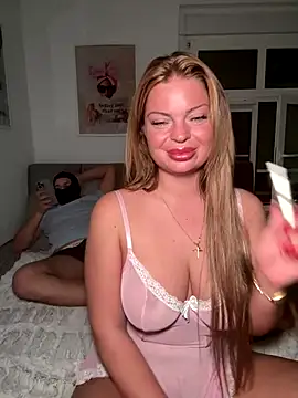 Snapshot of _Lilly_angel chatting on 12.01.25 Lilly angel online show from 12.01.25