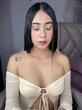 isabela l online show from 03.17.26