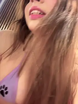 Snapshot of Anita-vega chatting on 02.15.26 Anita-vega online show from 02.15.26