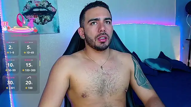 Snapshot of adamhairy chatting on 06.12.26 adamhairy online show from 06.12.26