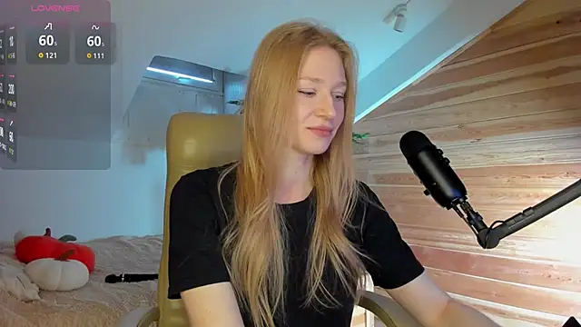 AuroraShoww online show from 10.23.25