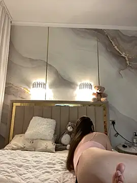 Snapshot of TiffaNoel chatting on 12.04.25 TiffaNoel online show from 12.04.25